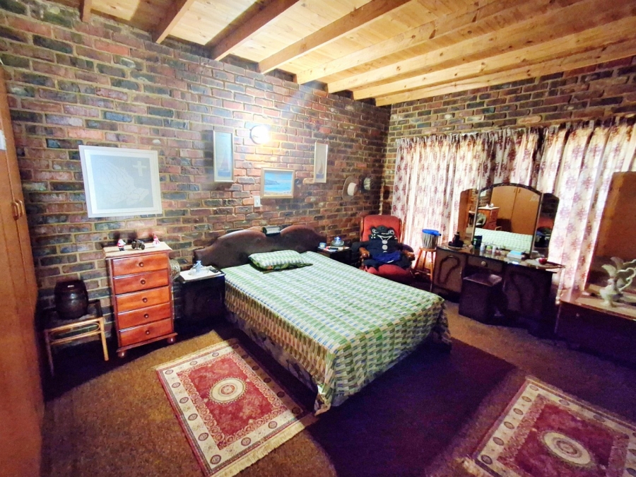 4 Bedroom Property for Sale in Sasolburg Ext 4 Free State